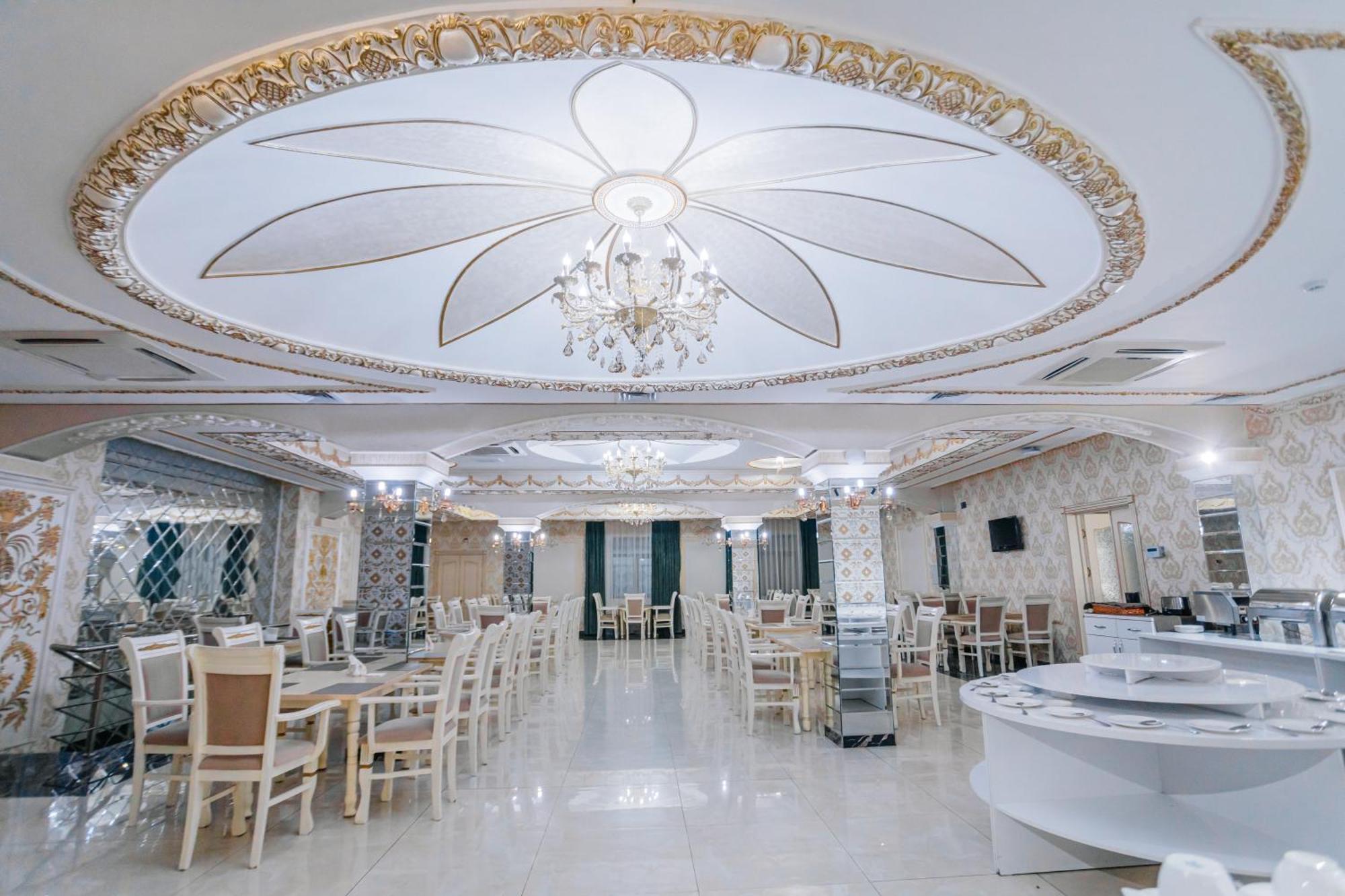 Grand Hotel Sogdiana Samarkand Exterior photo